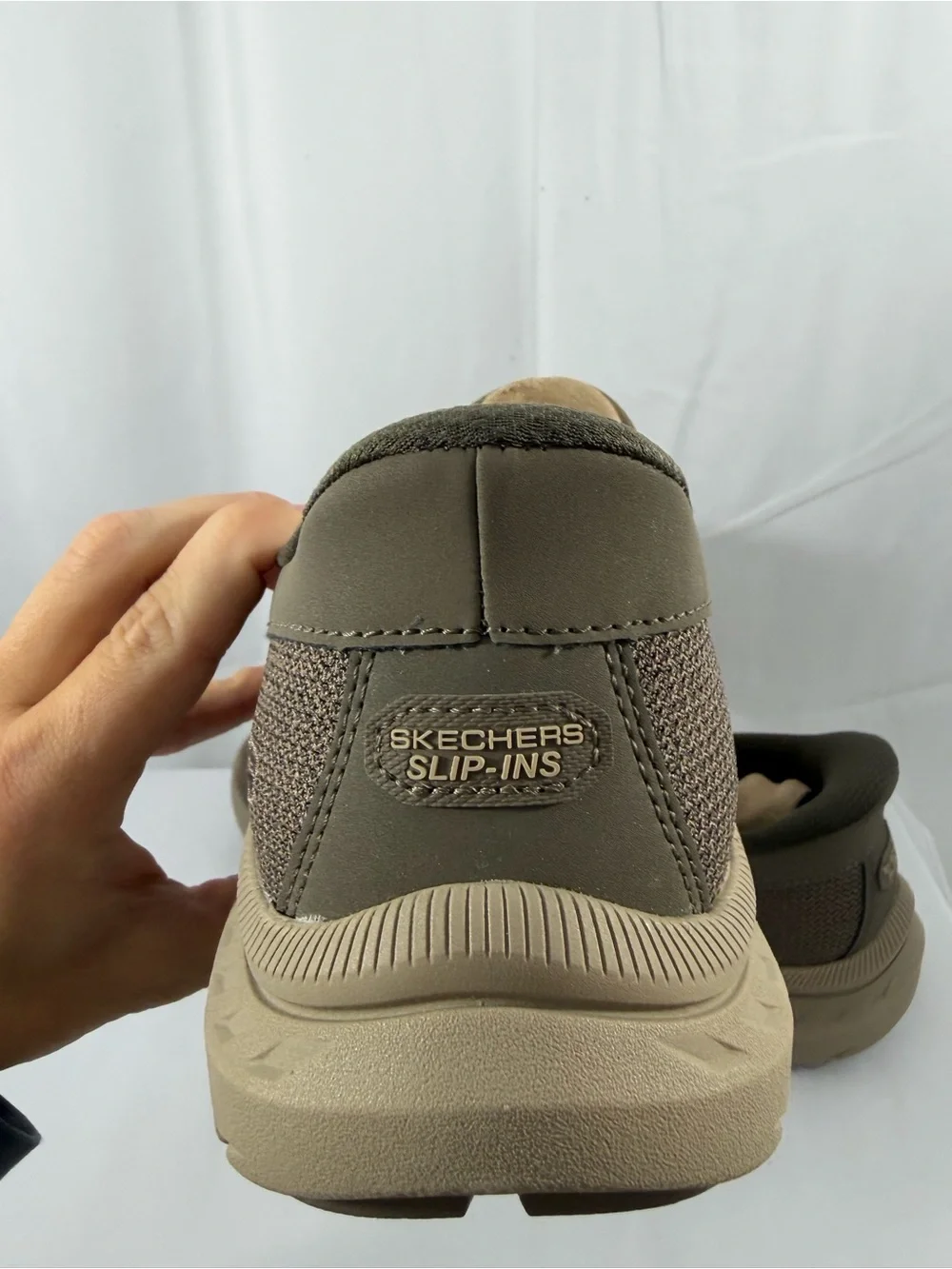 NWT Skechers Goodyear Men’s Size 7 Brown Casual Slip-On Shoes